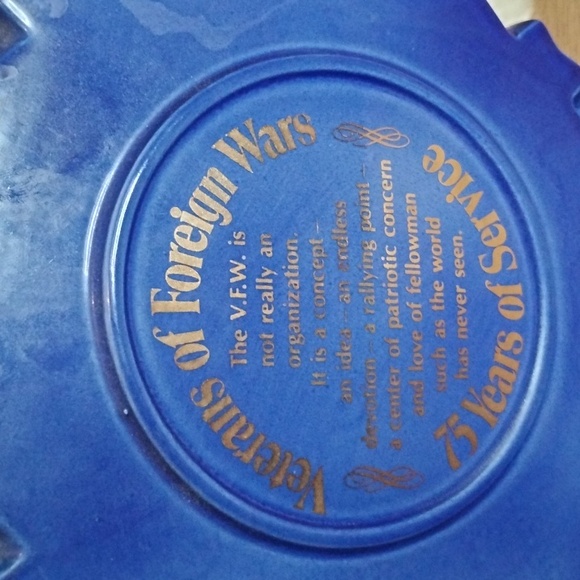 . Vintage VFW Ezra Brooks Liquor Bottle 185 Veterans Of Foreign Wars 75th - Picture 4 of 7